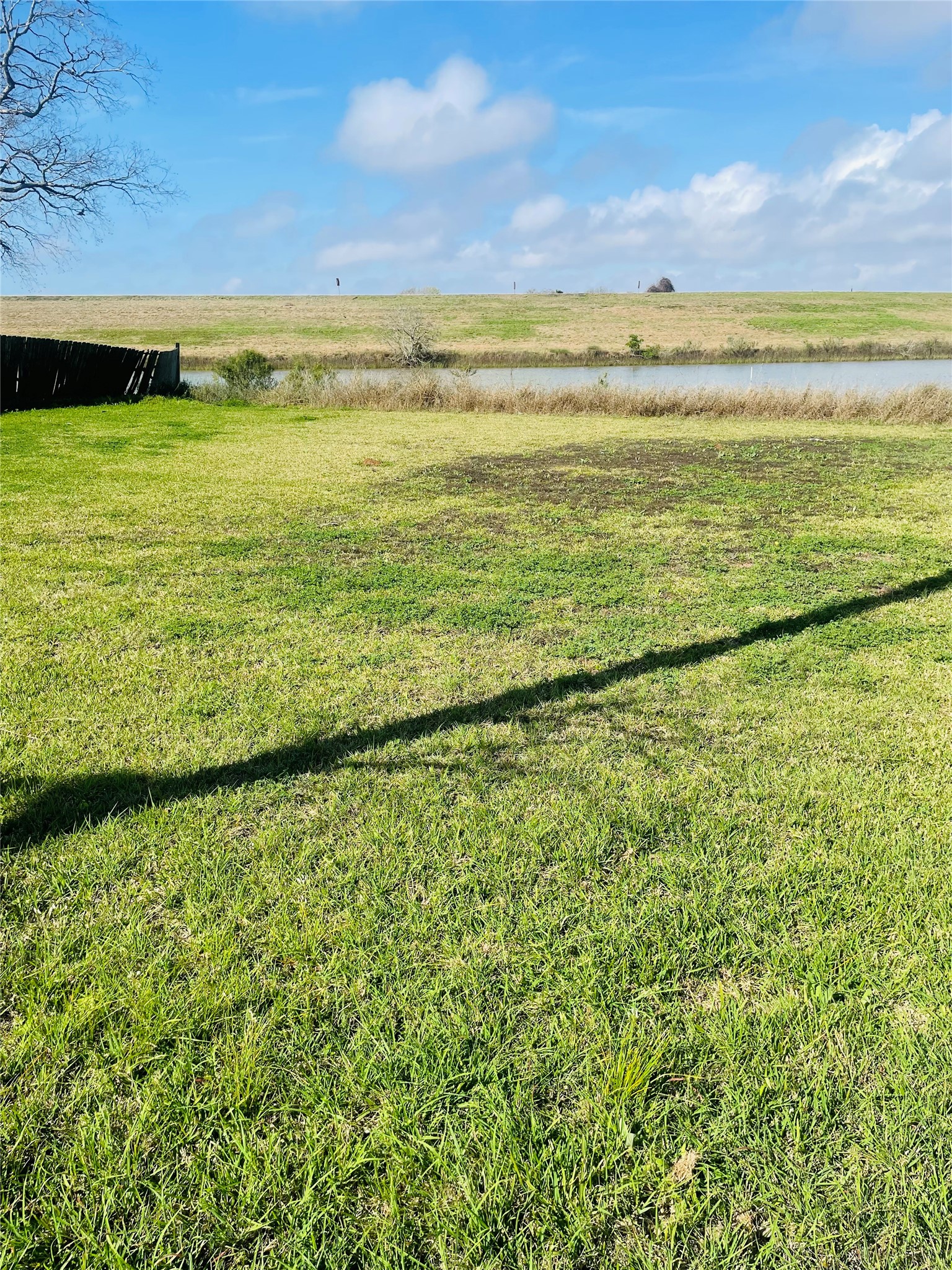 235 Leeward Way Freeport, TX 77541 - Photo 5 of 10