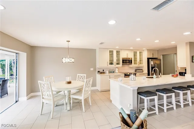 $7,500 | 1424 Windsor Court, Cape Coral, FL 33904