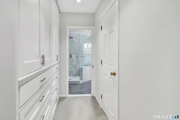 $579,000 | 11 Greystone, Unit 11, Shelton, CT 06484