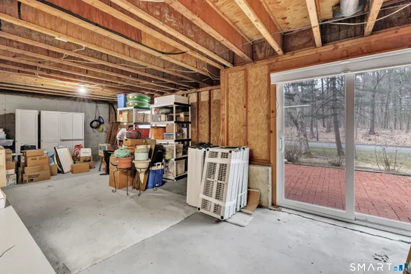 $579,000 | 11 Greystone, Unit 11, Shelton, CT 06484