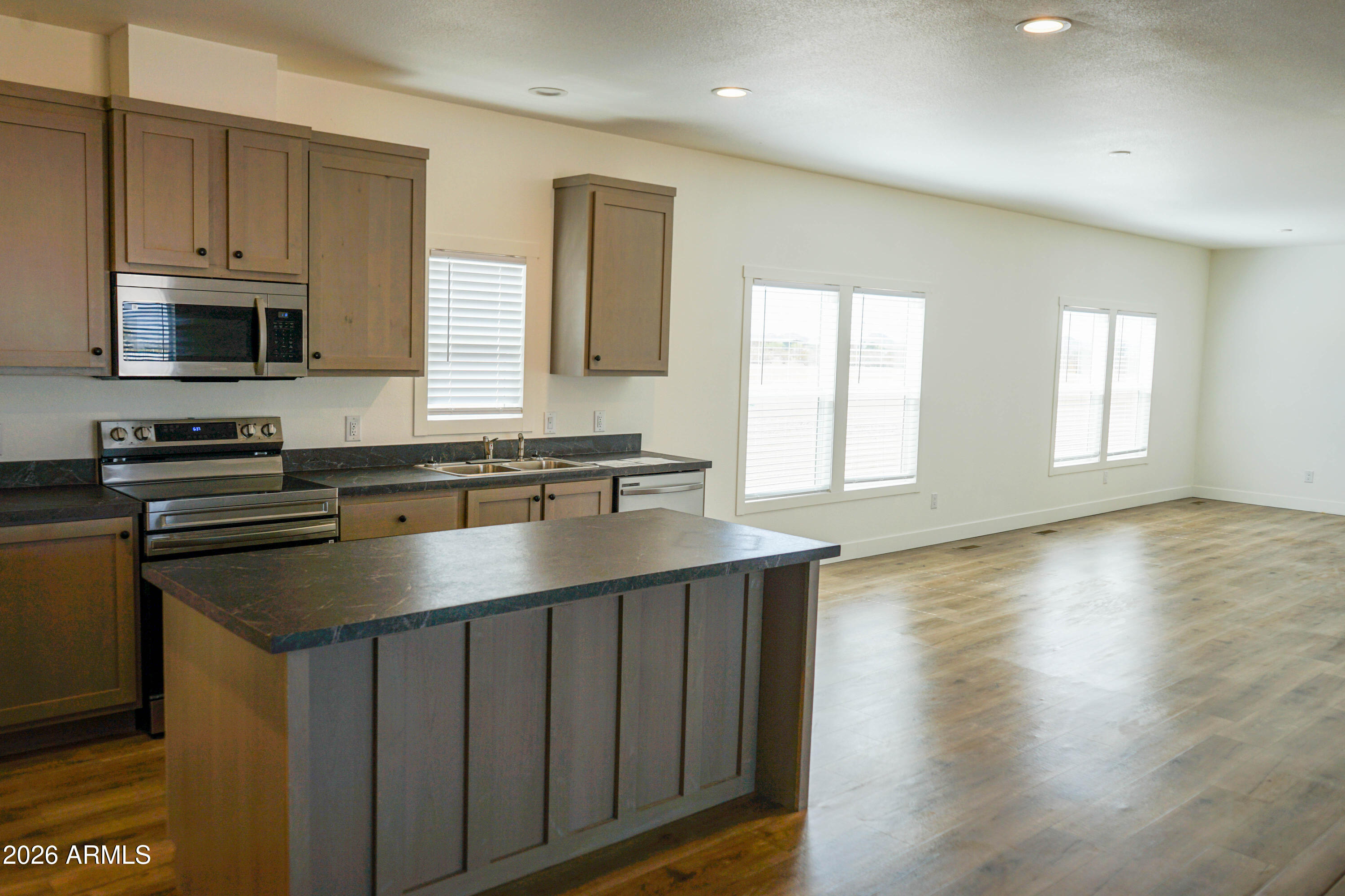 1296 North Ruby Road Maricopa, AZ 85139 - Photo 9 of 34