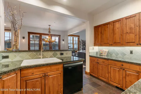$3,250,000 | 536 Snow King Loop Road, Unit 3630, Jackson, WY 83001