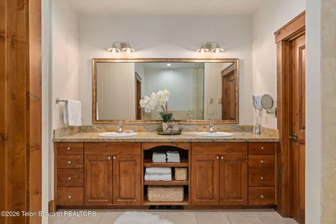 $3,250,000 | 536 Snow King Loop Road, Unit 3630, Jackson, WY 83001