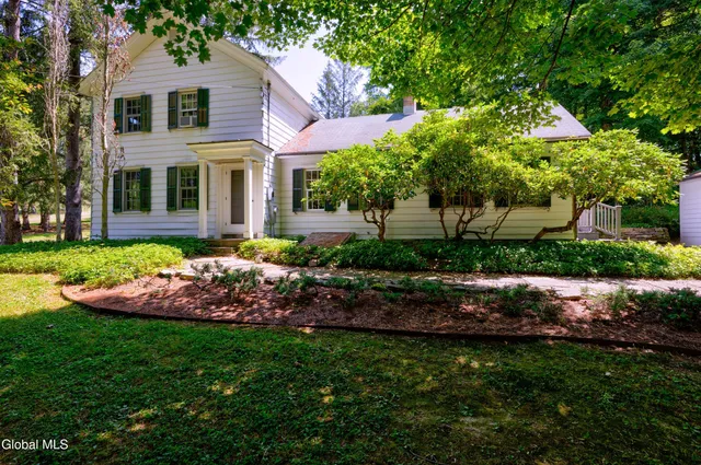 $1,150,000 | 250 Bashford Road, Chatham, NY 12184