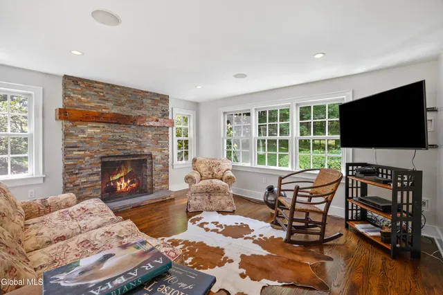 $1,150,000 | 250 Bashford Road, Chatham, NY 12184