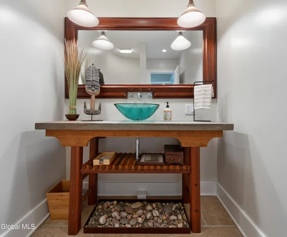 $1,150,000 | 250 Bashford Road, Chatham, NY 12184