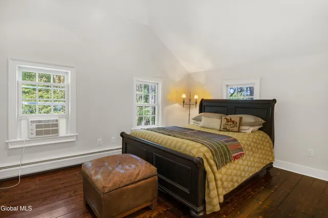 $1,150,000 | 250 Bashford Road, Chatham, NY 12184