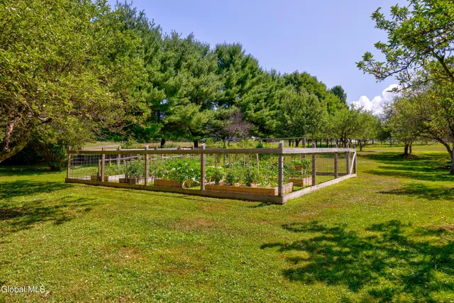 $1,150,000 | 250 Bashford Road, Chatham, NY 12184