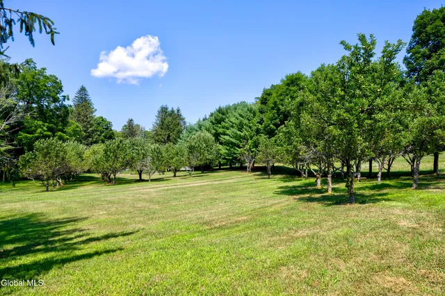 $1,150,000 | 250 Bashford Road, Chatham, NY 12184