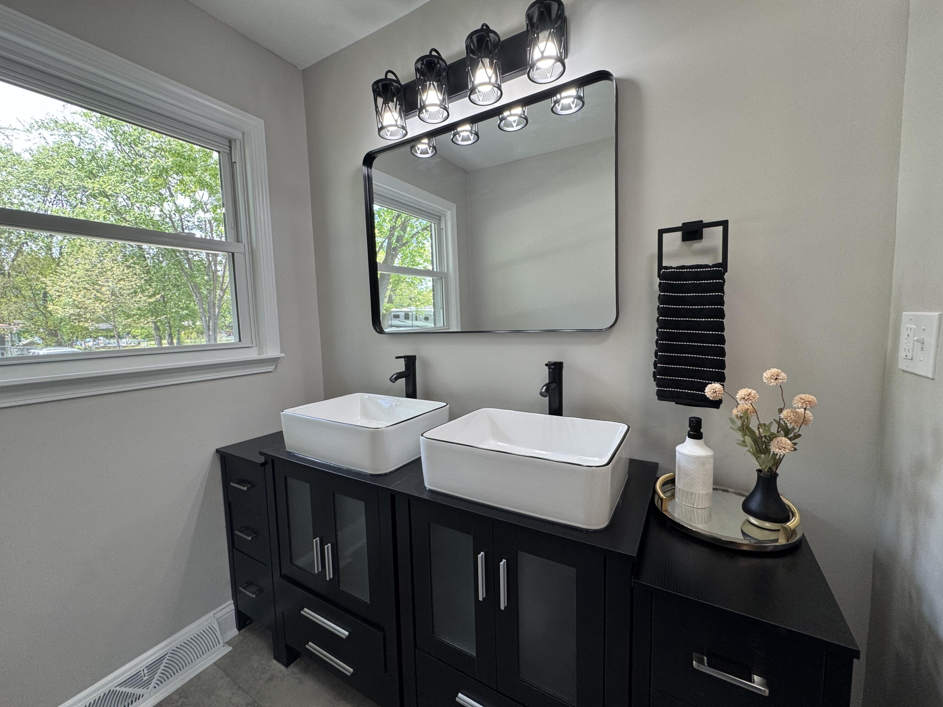 405 Cedar Street Northwest De Motte, IN 46310 - Photo 12 of 26 3000x2250