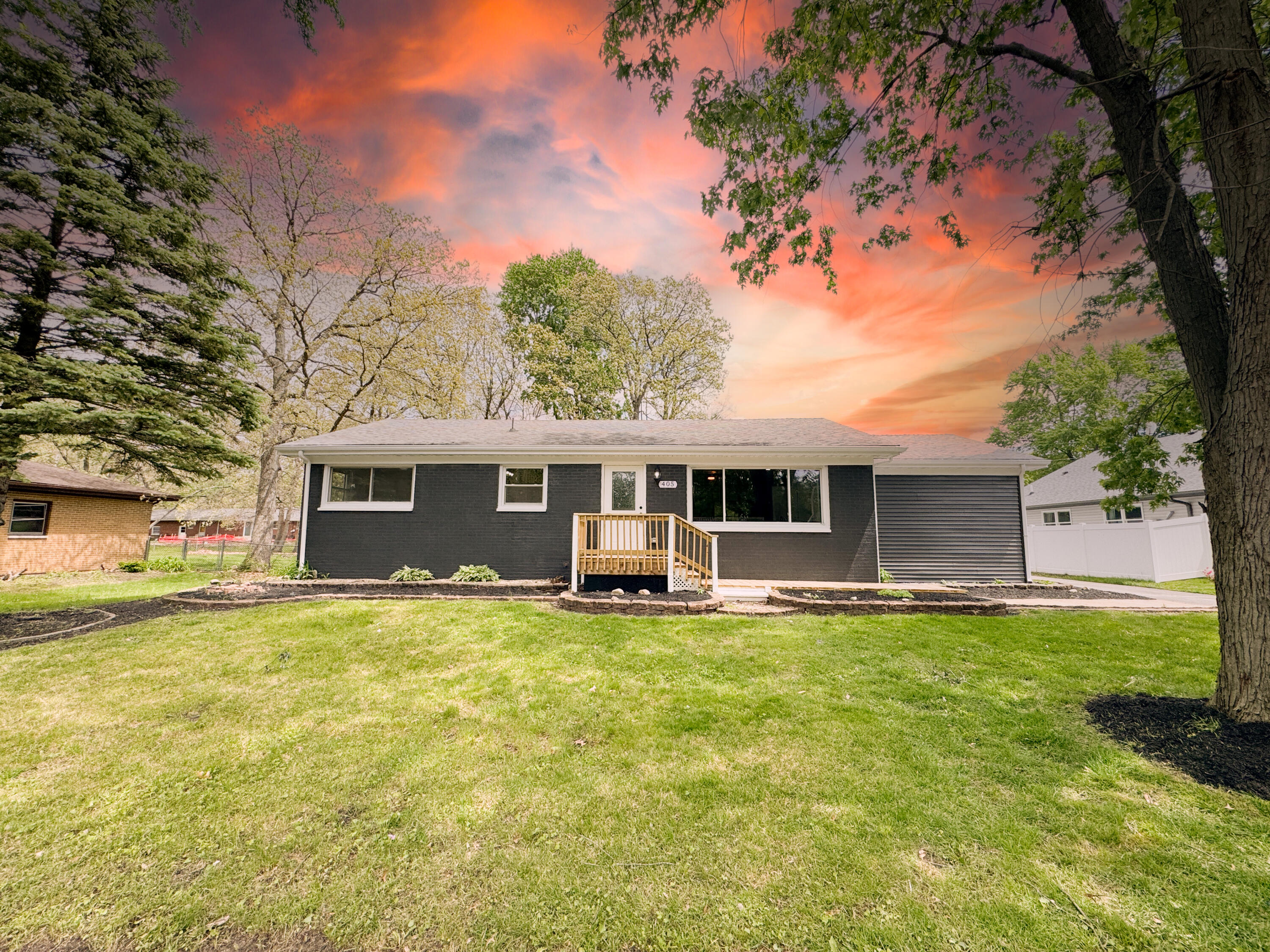 405 Cedar Street Northwest De Motte, IN 46310 - Photo 2 of 26 3000x2250