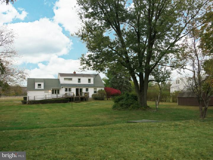 252 Pennington Harbourton Road Pennington, NJ 08534 - Photo 19 of 21 Exterior Back