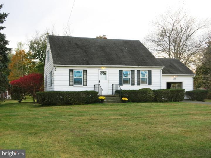252 Pennington Harbourton Road Pennington, NJ 08534 - Photo 21 of 21 Exterior Front