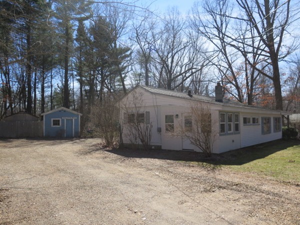 8 Sullivan Road Charlton, MA 01507 - Photo 3 of 25 Gallery Image 3