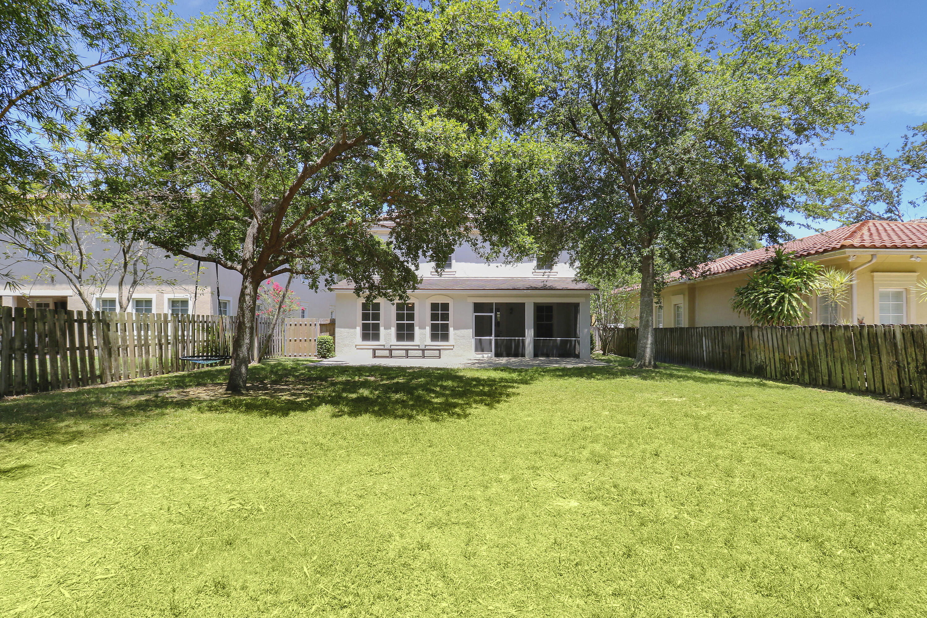 112 Dunmore Drive Jupiter, FL 33458 - Photo 21 of 43 Beautiful Back Yard
