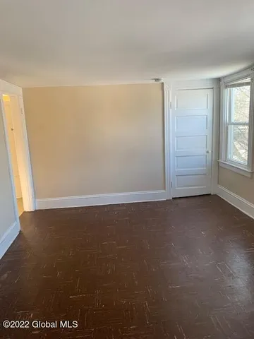 $800 | 182 Kingsley Road, Unit SUITE 2, Ballston, NY 12027