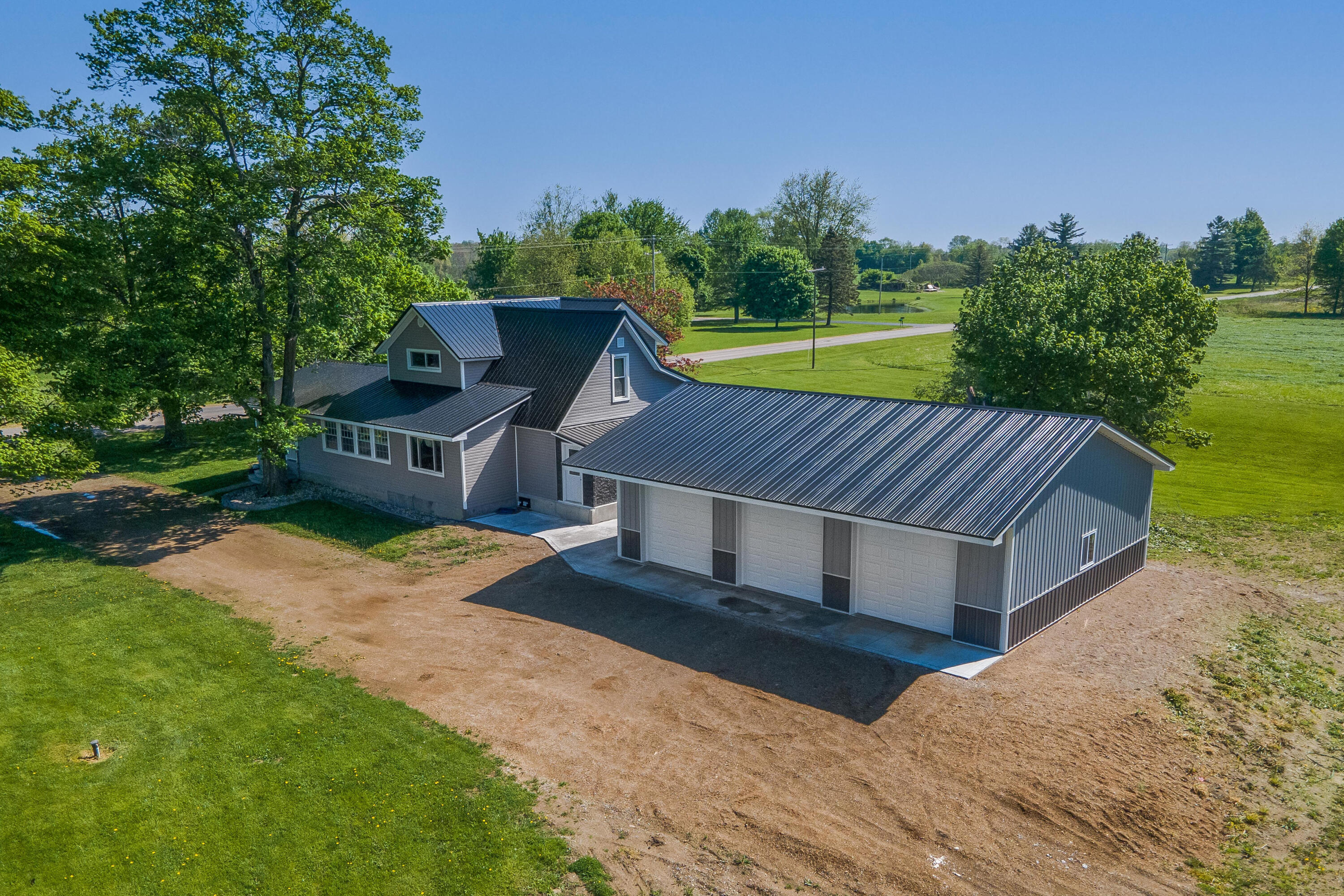 1511 West Montgomery Road Camden, MI 49232 - Photo 1 of 35 16