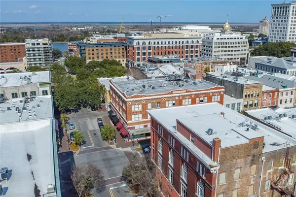 $625,000 | 110 Barnard Street, Savannah, GA 31401