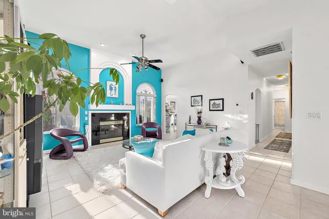 a view of entryway with a potted plant and a rug