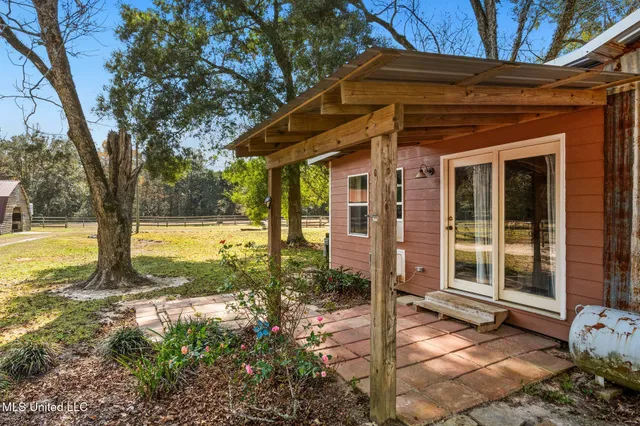 $830,000 | 15804 Peapatch Road, Biloxi, MS 39532