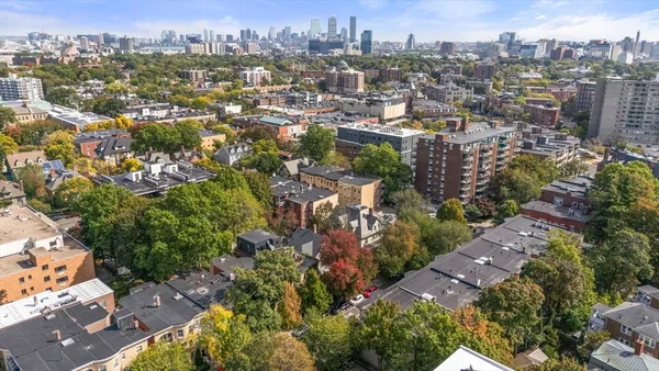 $1,250,000 | 49 Winchester Street, Unit 2, Brookline, MA 02446