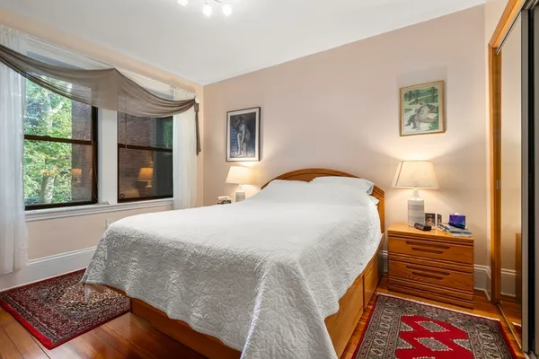 $1,250,000 | 49 Winchester Street, Unit 2, Brookline, MA 02446