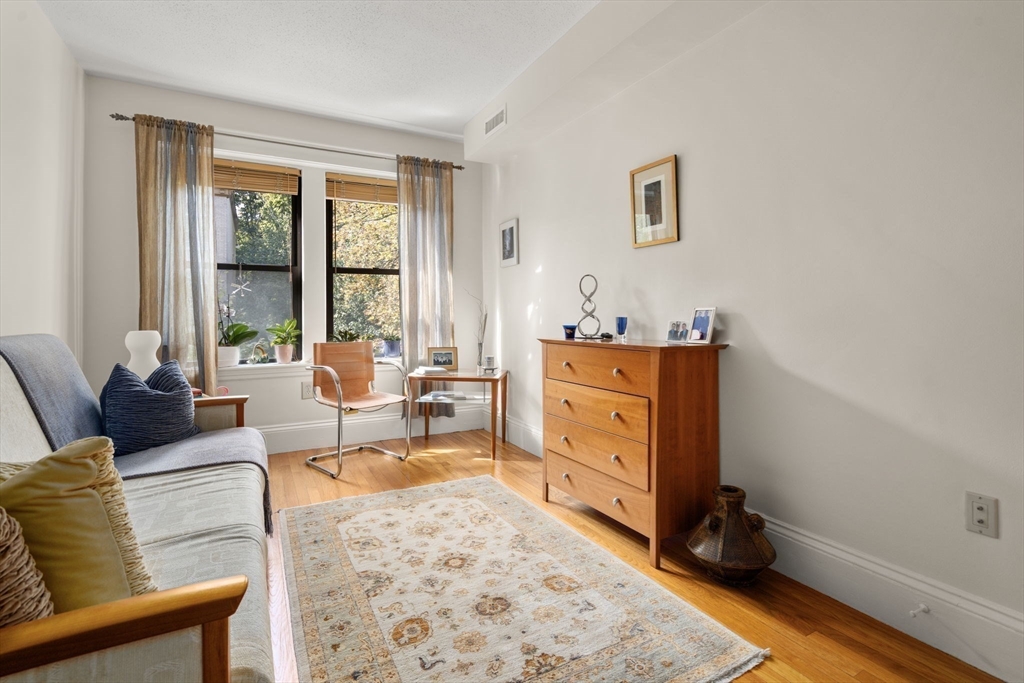 49 Winchester Street, Unit 2 Brookline, MA 02446 - Photo 10 of 16