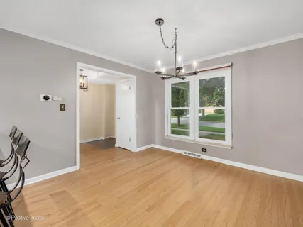 $749,900 | 113 Oak Street, Elmhurst, IL 60126