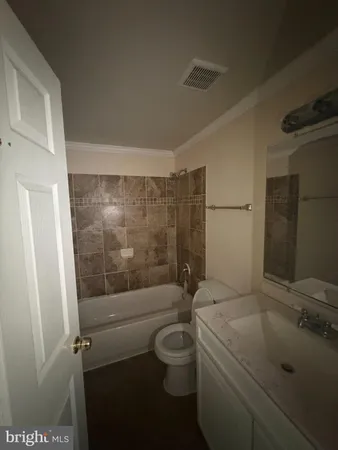 $2,999 | 3331 Wyndale Court, Woodbridge, VA 22192
