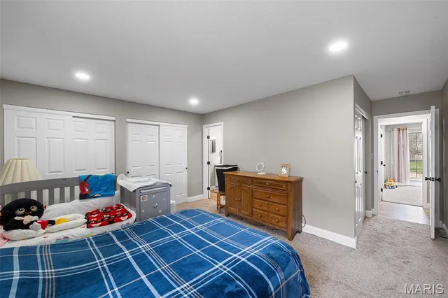 $290,000 | 549 Rancho Lane, Florissant, MO 63031