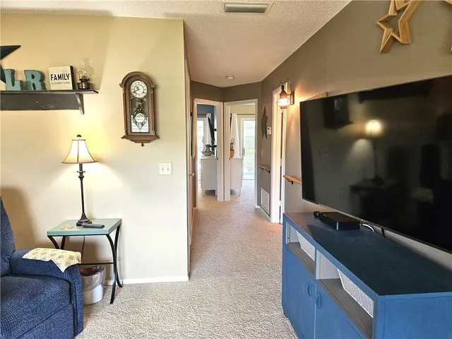 $150,000 | 15 Vista Gdns Trail, Unit 206, Vero Beach, FL 32962