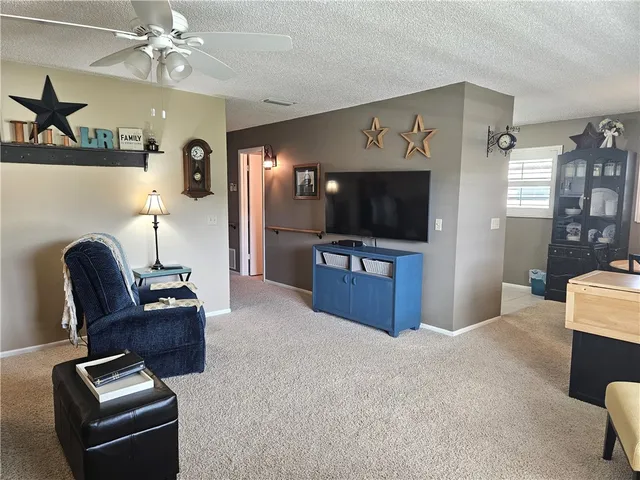 $150,000 | 15 Vista Gdns Trail, Unit 206, Vero Beach, FL 32962