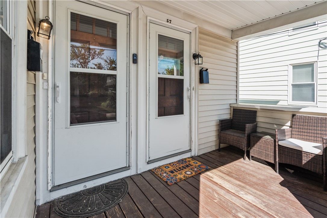 57 Sterling Street Pawtucket, RI 02860 - Photo 4 of 31