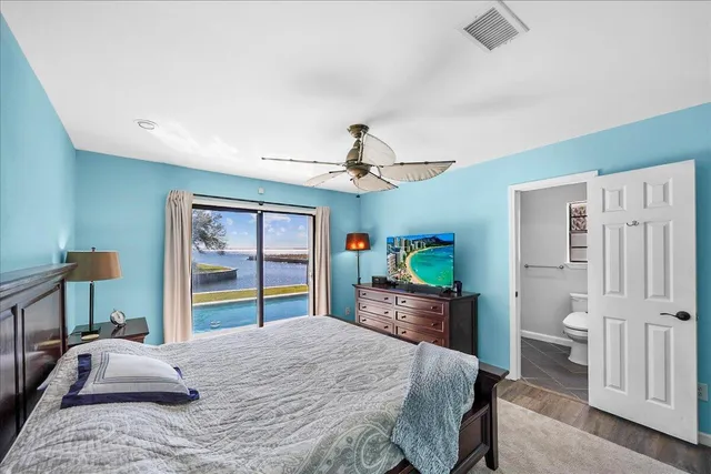 $935,000 | 1294 Soundside Landing Court, Gulf Breeze, FL 32563