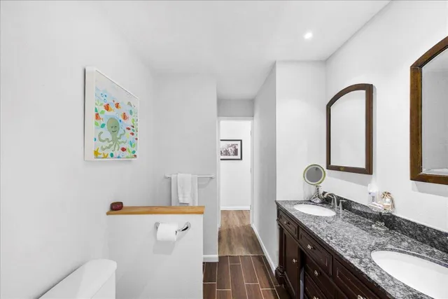 $935,000 | 1294 Soundside Landing Court, Gulf Breeze, FL 32563