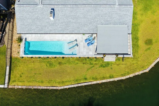 $935,000 | 1294 Soundside Landing Court, Gulf Breeze, FL 32563