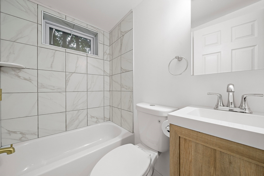 4 Post Lane Dedham, MA 02026 - Photo 27 of 39 Gallery Image 27