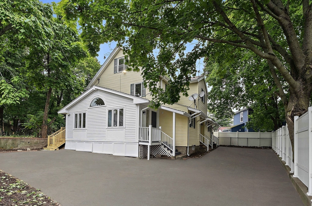 4 Post Lane Dedham, MA 02026 - Photo 34 of 39 Gallery Image 34