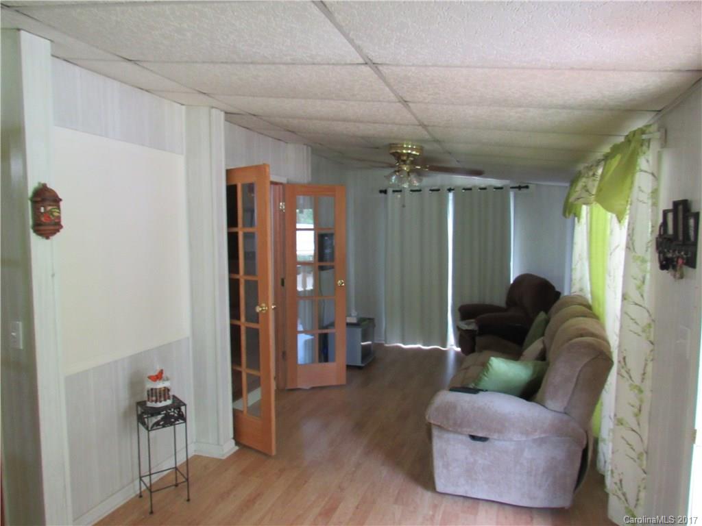 1820 Tom Joye Road Clover, SC 29710 - Photo 5 of 20 Gallery Image 5