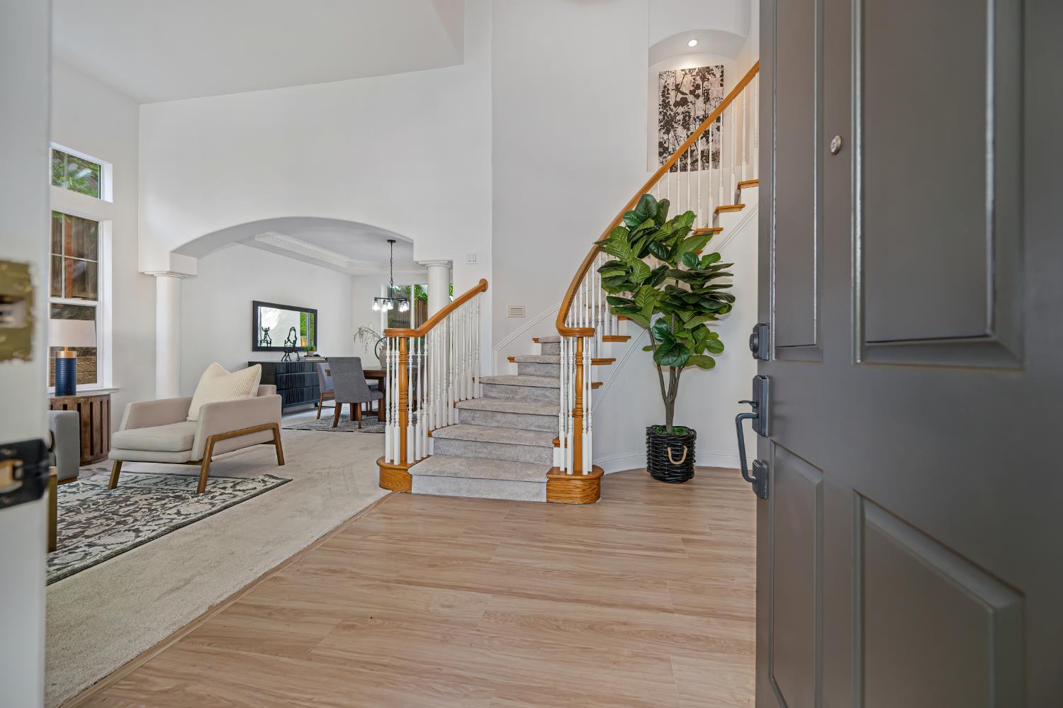 820 Travis Street Folsom, CA 95630 - Photo 5 of 47 a view of a living room and entryway