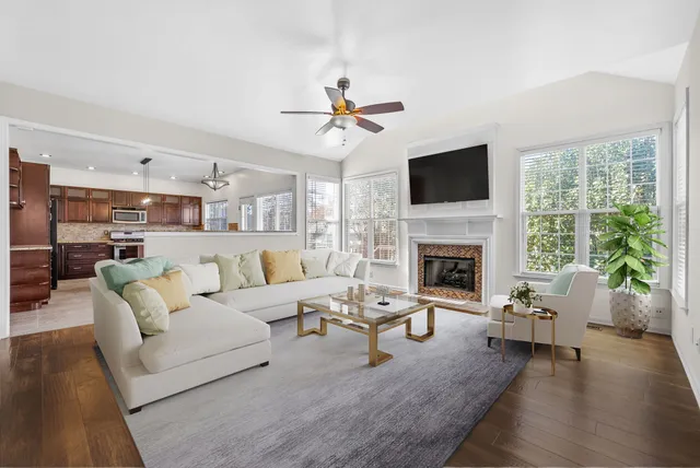 $639,999 | 5741 Sterling Oaks Drive, Brentwood, TN 37027