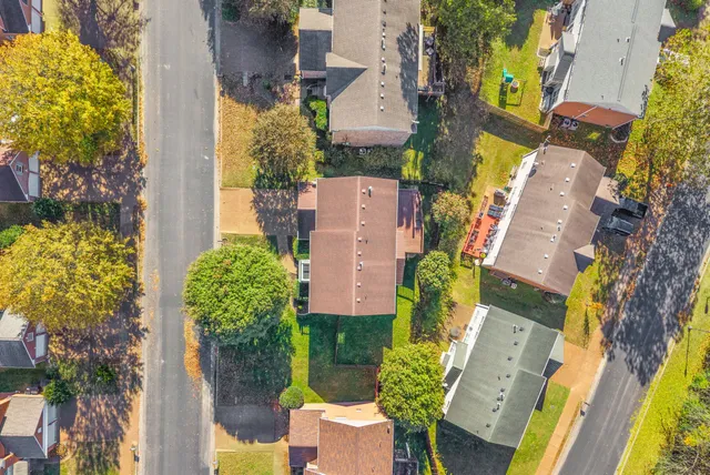 $639,999 | 5741 Sterling Oaks Drive, Brentwood, TN 37027