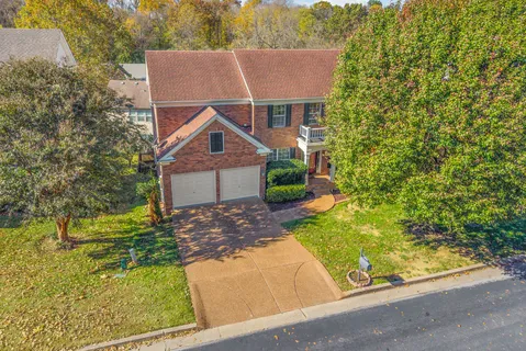 $639,999 | 5741 Sterling Oaks Drive, Brentwood, TN 37027