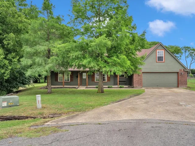 $385,000 | 15067 Meadow Ridge Court, Nevada, TX 75173