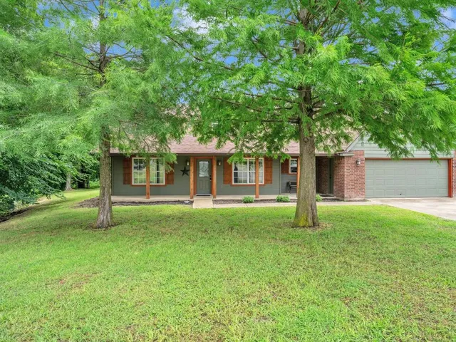 $385,000 | 15067 Meadow Ridge Court, Nevada, TX 75173