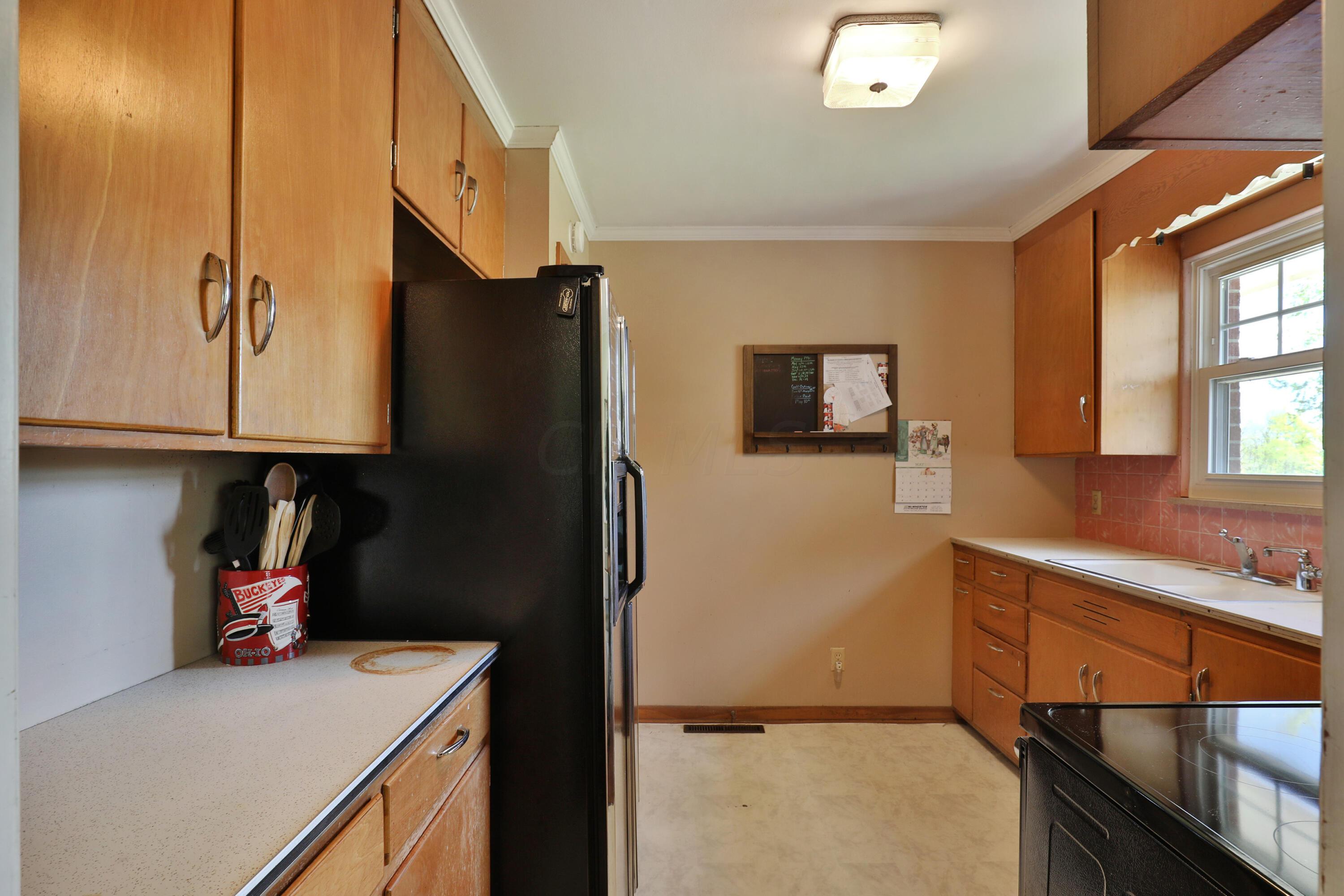 2344 Troy Road Delaware, OH 43015 - Photo 16 of 41