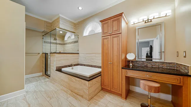 $999,999 | 3728 Mosswood Court, Jacksonville, FL 32223