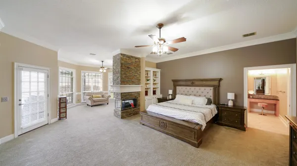 $999,999 | 3728 Mosswood Court, Jacksonville, FL 32223