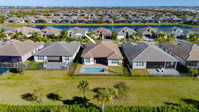 $876,000 | 12000 Southwest Whitewater Falls Court, Port St. Lucie, FL 34987