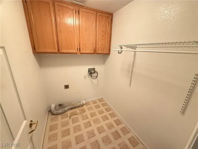 $2,395 | 3411 Classic Bay Lane, Las Vegas, NV 89117